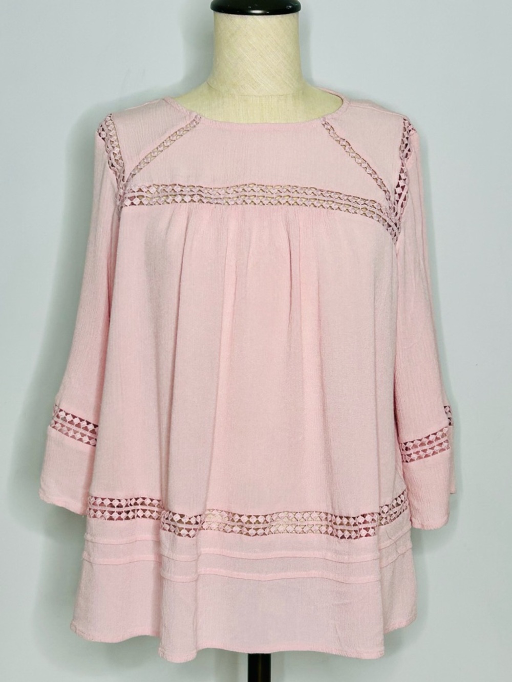 New Directions Curvy Blush Pink Bohemian Blouse, 3/4 Sleeves, Lace Insets, XL